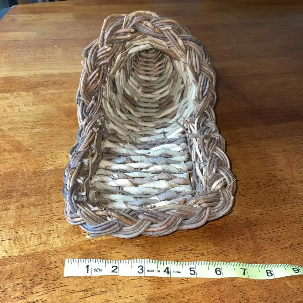 Large Cornucopia Horn of Plenty Woven Vine Basket Fall Thanksgiving